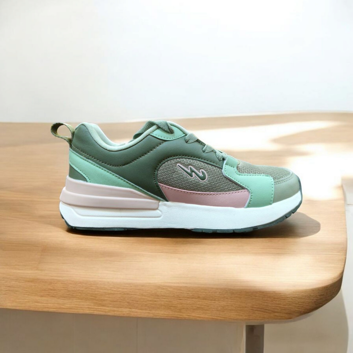 Campus Shoes Tempt
