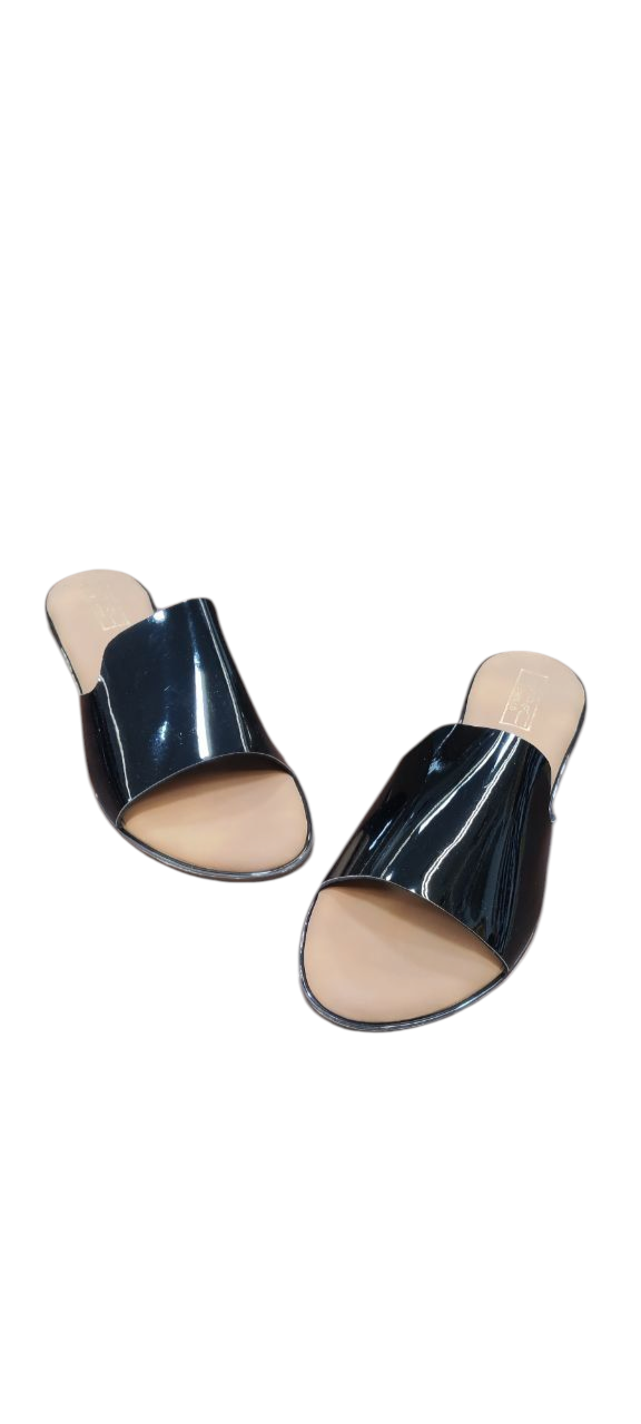 Women Slipper OLB706