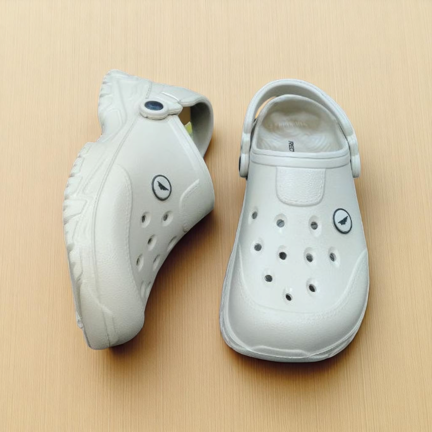 Red Tape Clogs RDS0449