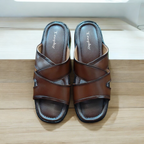 Trophy Men Leather Slipper A74