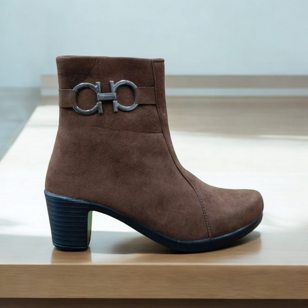 Women Boot 12005