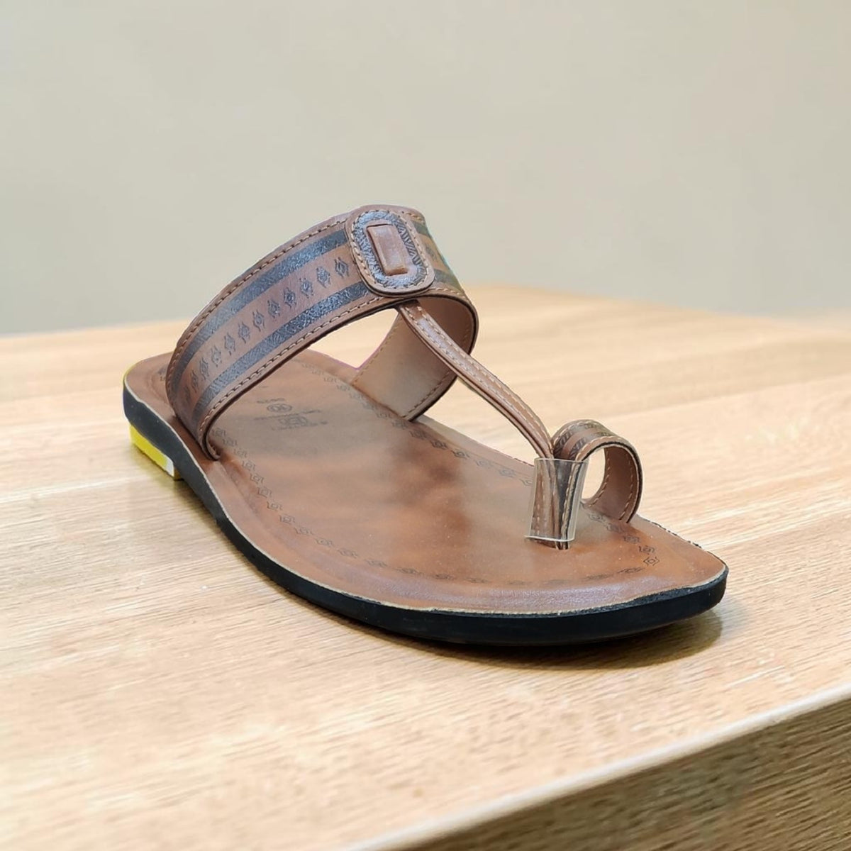 Paragon Pu Slippers 6629g