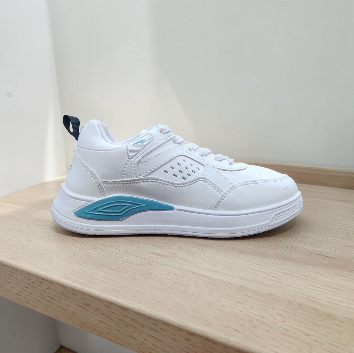 Asian Sneakers Moscow11 (699)