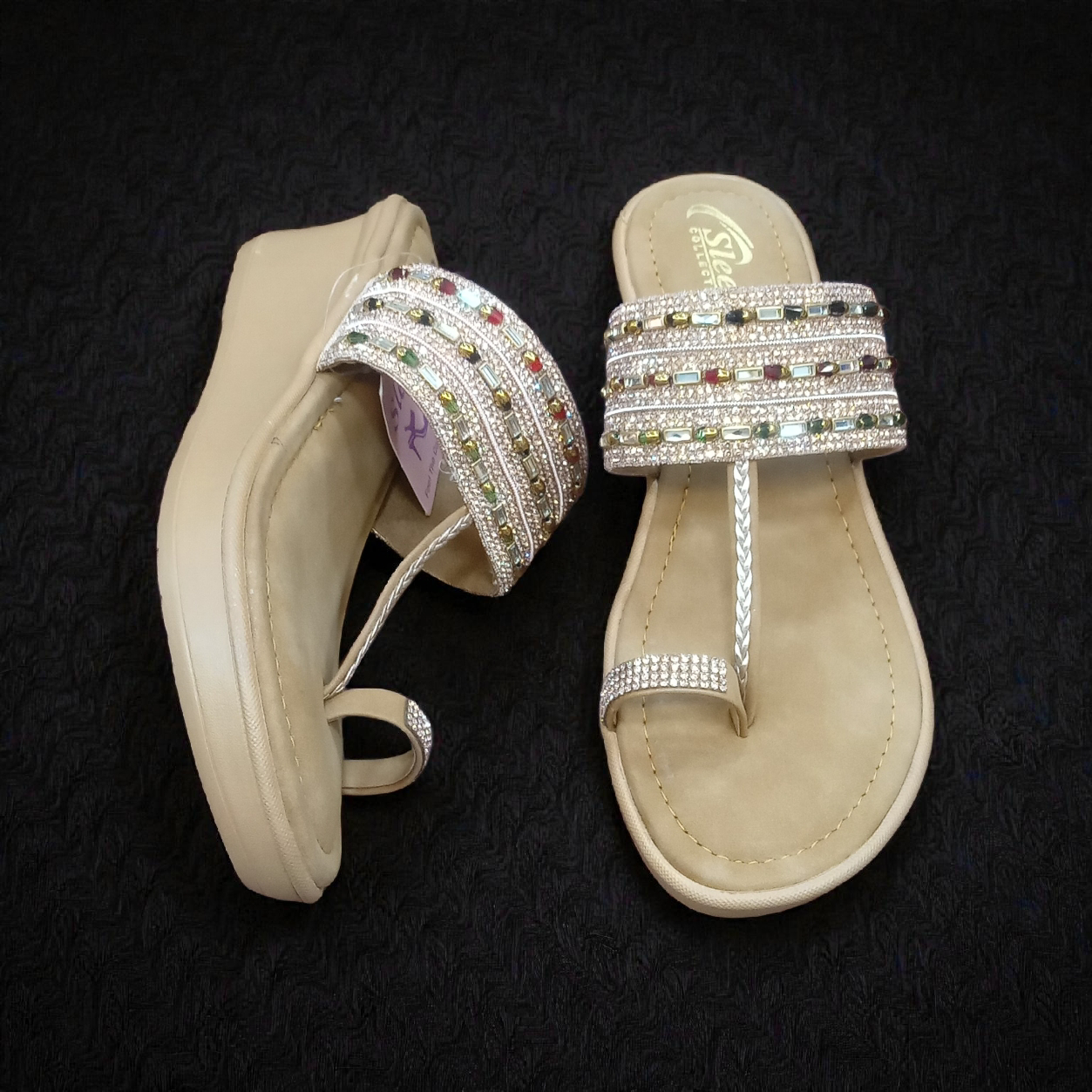 Women Kolhapuri Sandal 222/8602