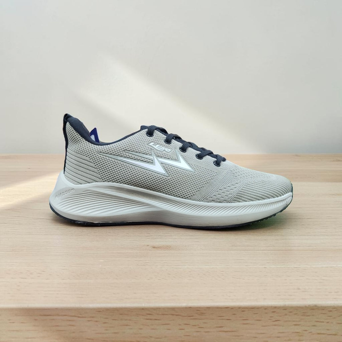 Lancer Sport Shoes Bross22
