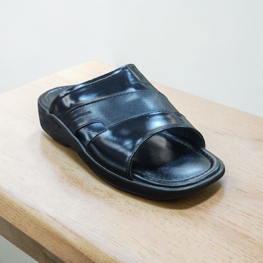 Trophy Men Leather Slippers 525