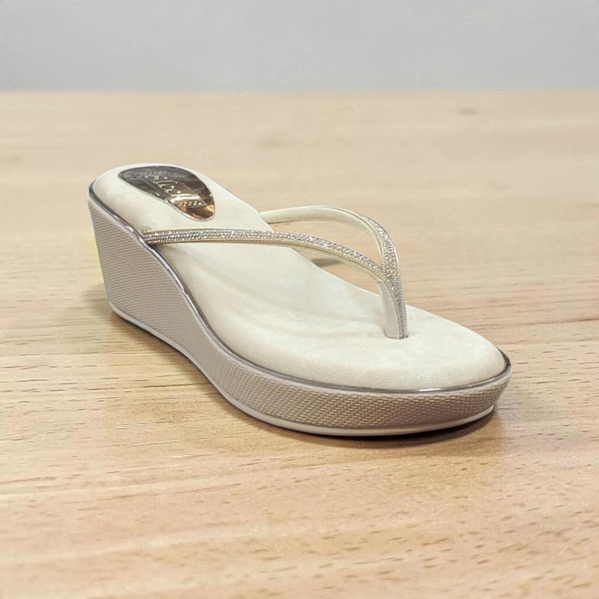 Sleek Fancy Slipper OLA138/595