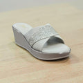 Sleek Casual Walker OLA334/M101