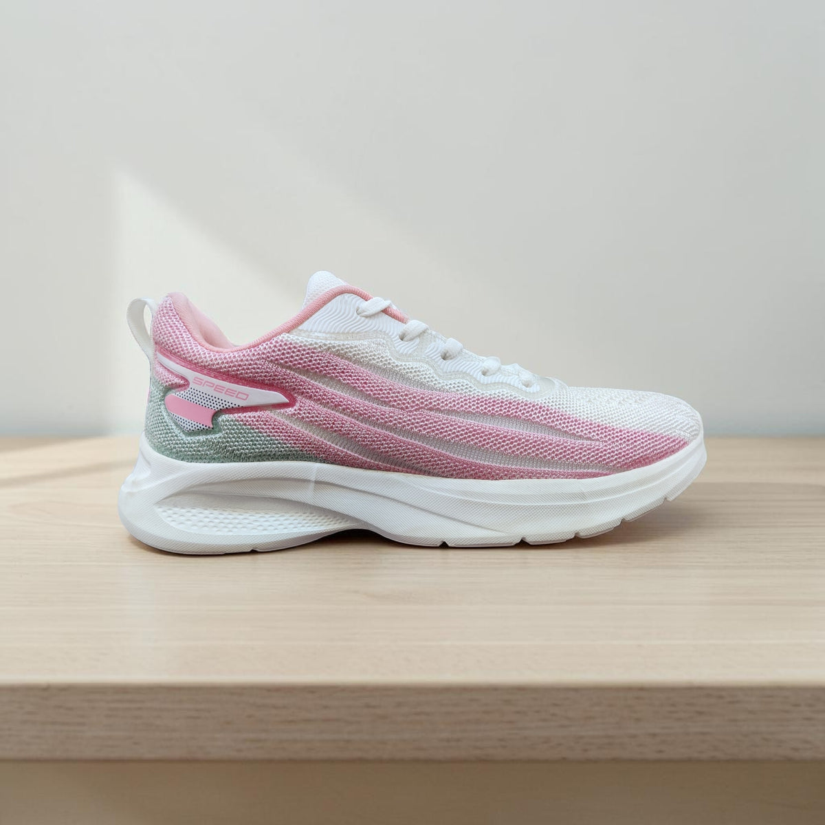 Speed Women Sport Shoes Elite