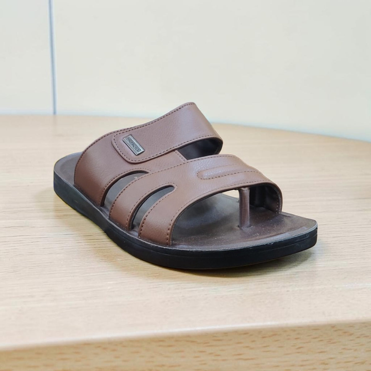 Walkaroo Pu Slippers We1327