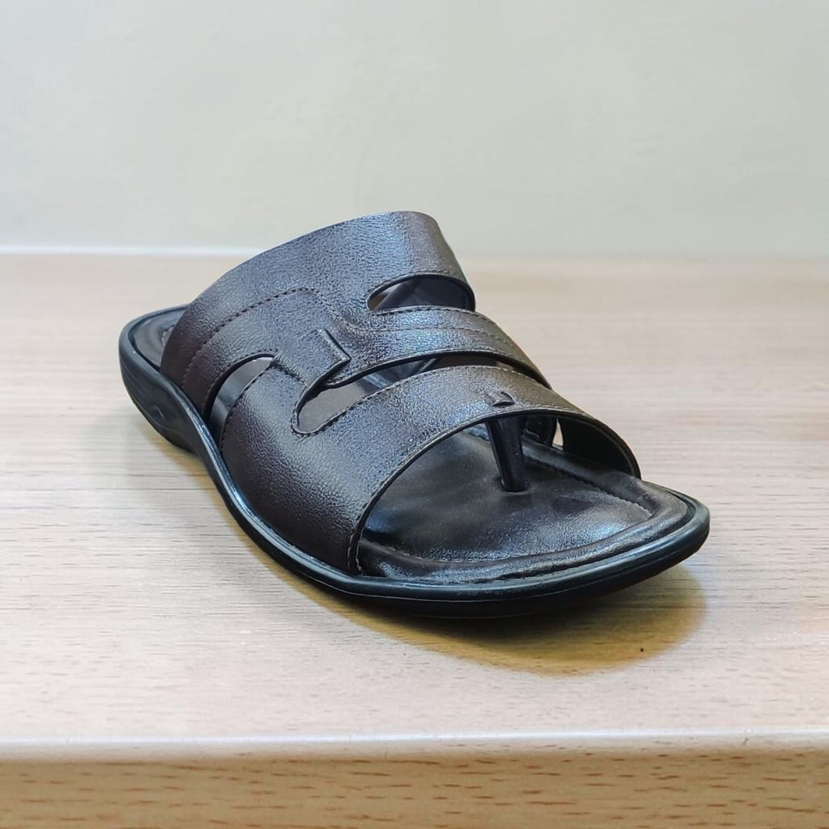 Trophy Men Leather Slippers 4840