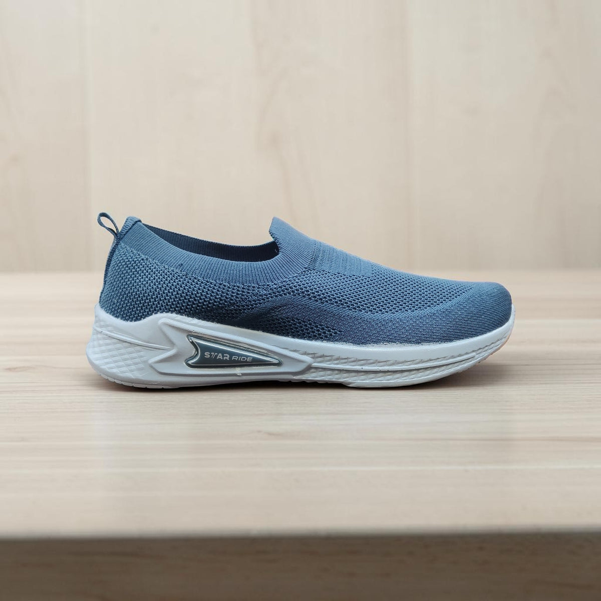 Star Ride Women Shoes Creta3