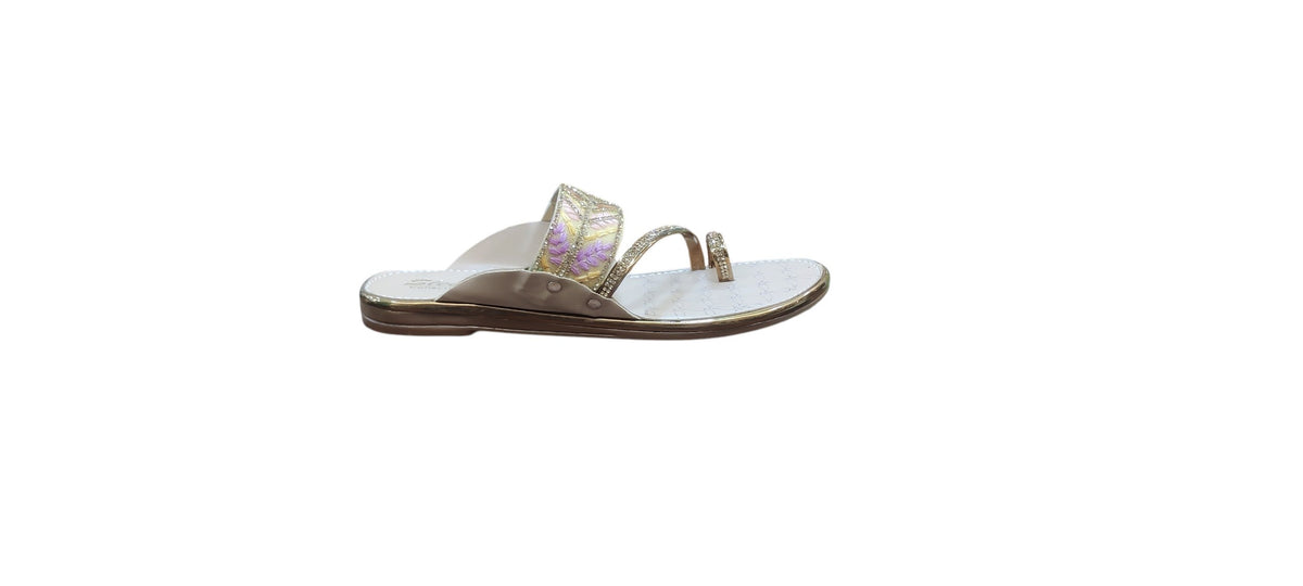 Sleek Kolhapuri Fancy Slipper OLA35/752