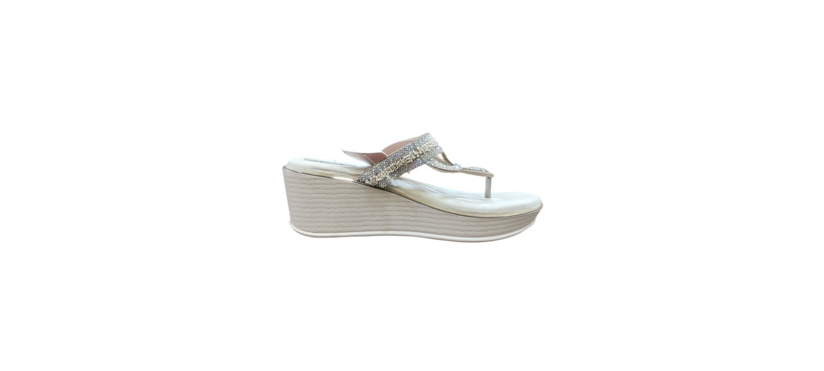Sleek Fancy Heel Chappal OLA115/55014