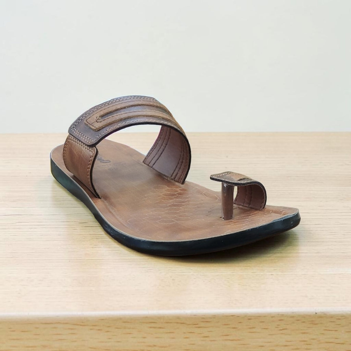 Walkaroo Pu Slippers Wg5334
