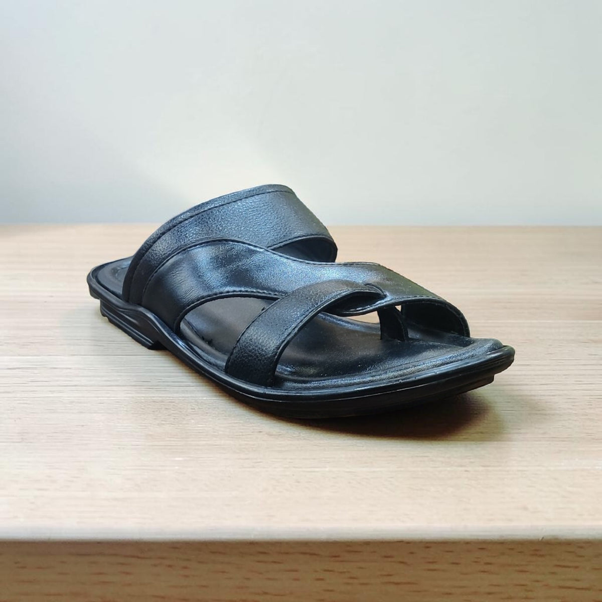 Trophy Men Leather Slippers 3304