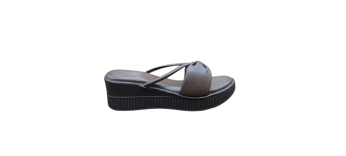 Sleek Casual Heel Walker OLA126/288