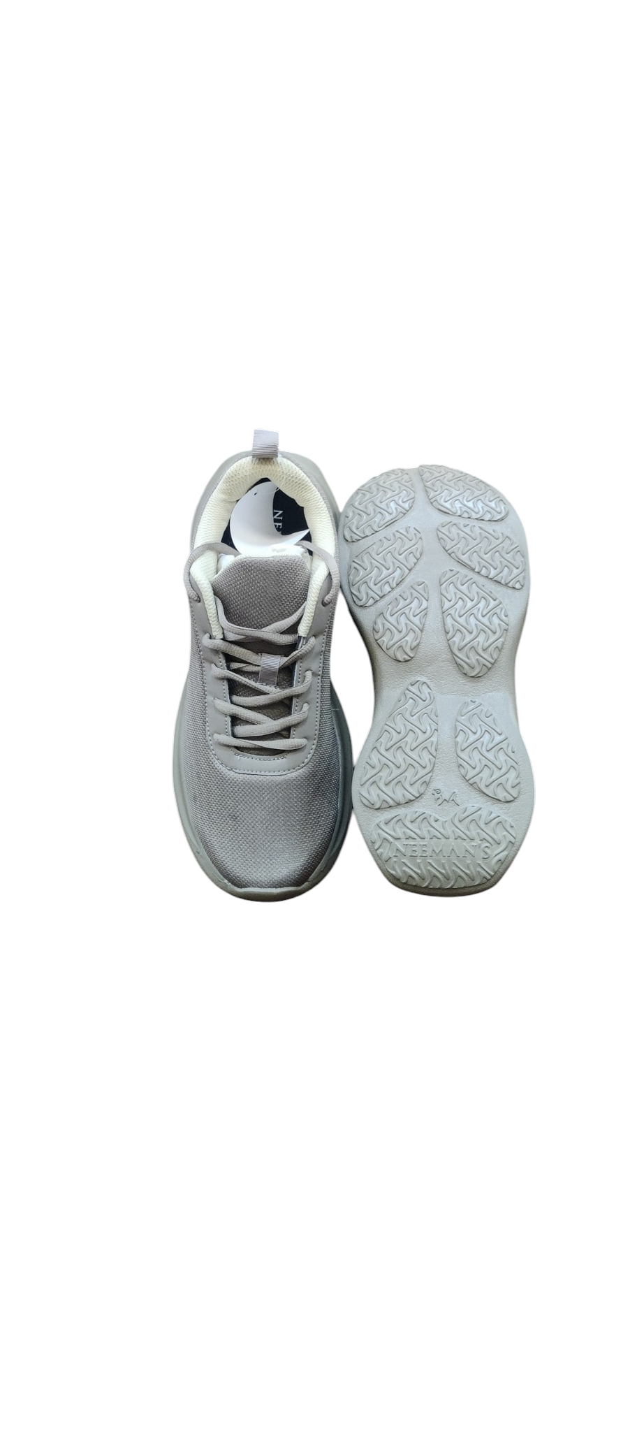 Neeman's Sports Shoes ERUS