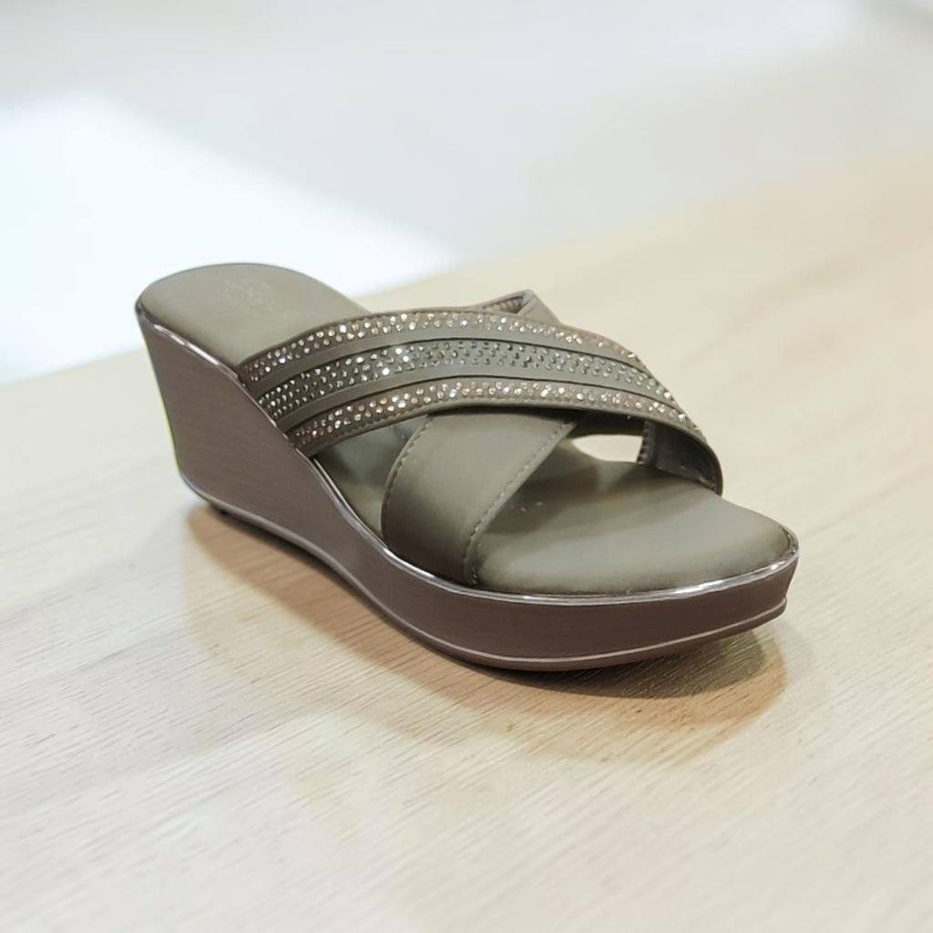 Sleek Fancy Slipper OLA236/179
