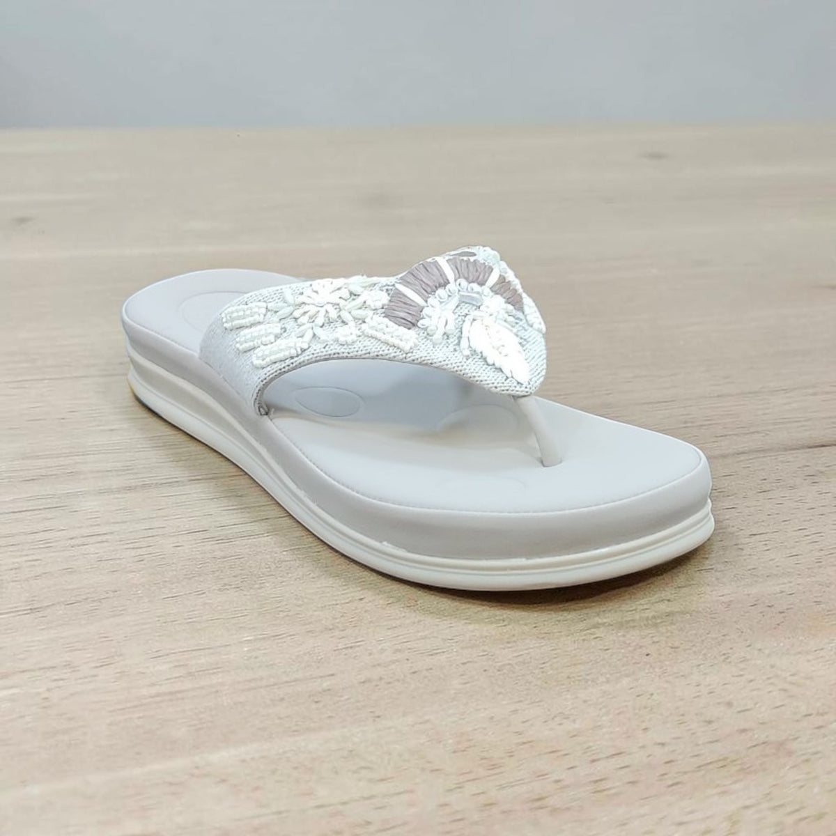 Sleek Casual Slipper OLAML1005