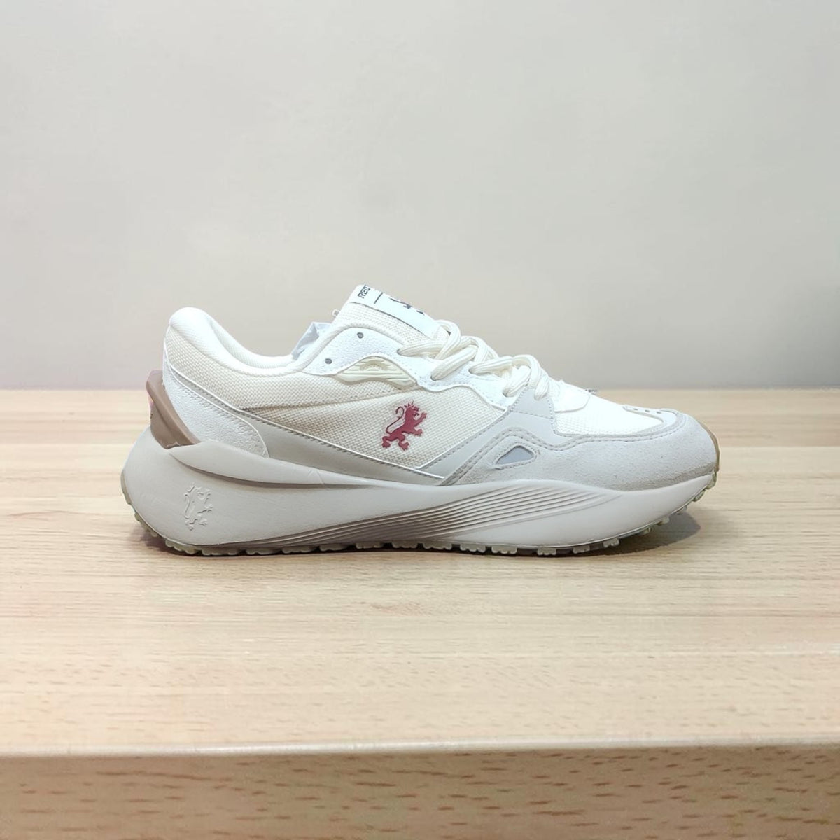 Red Tape Sneaker RSL0939