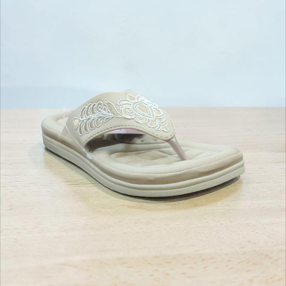 Sleek Doctor Slipper OLA284/509