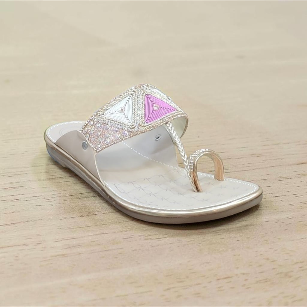 Sleek Fancy Kolhapuri OLA319/504