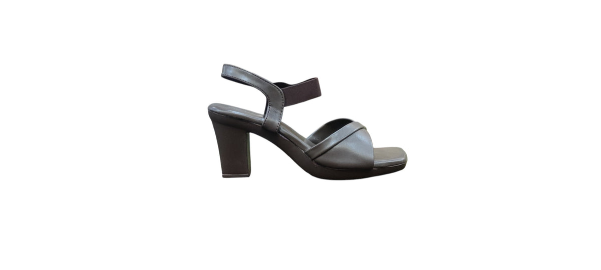 Sleek Casual Heel Sandal OLA190/525