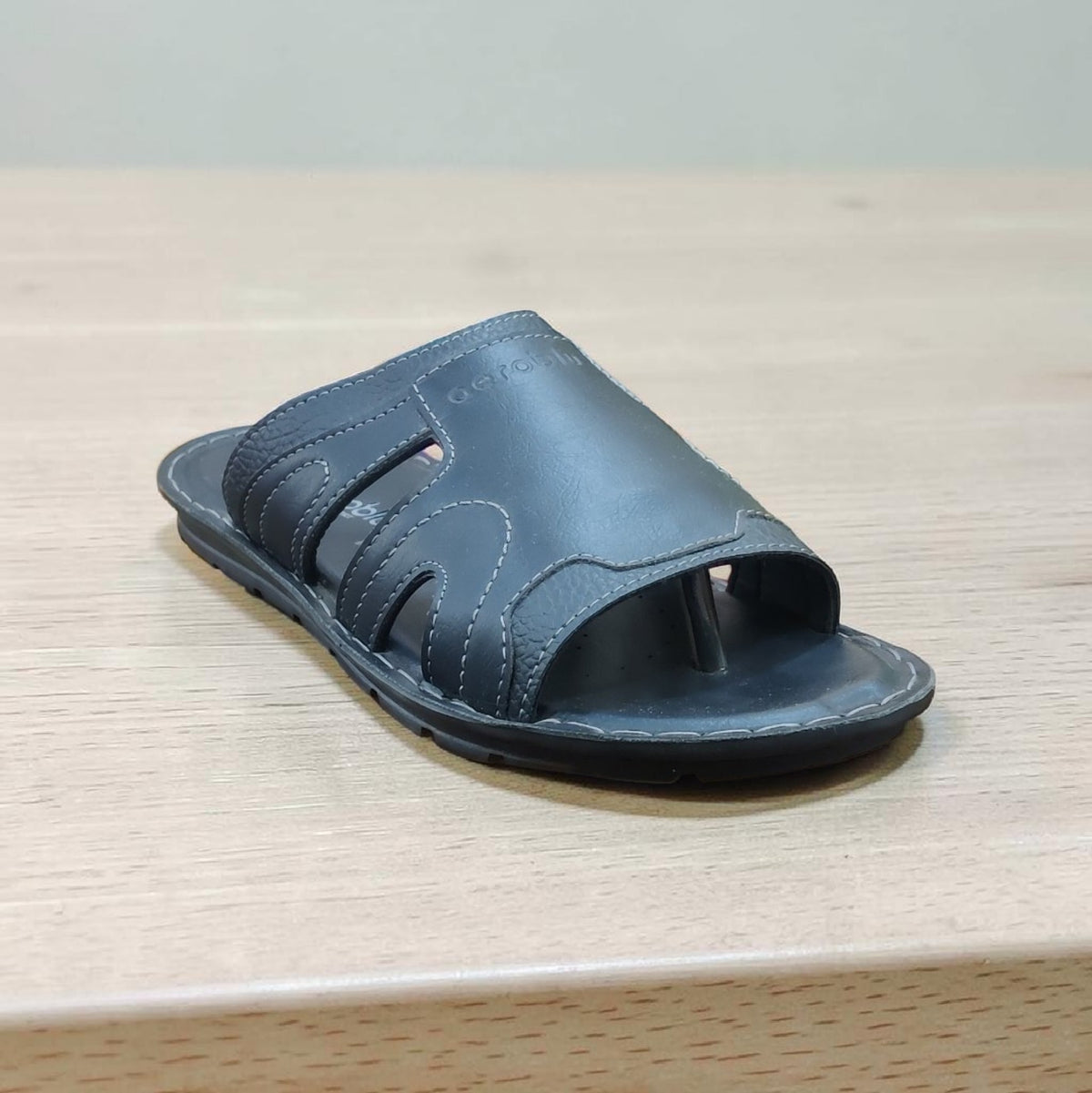 Aeroblu Pu Slippers 902Q