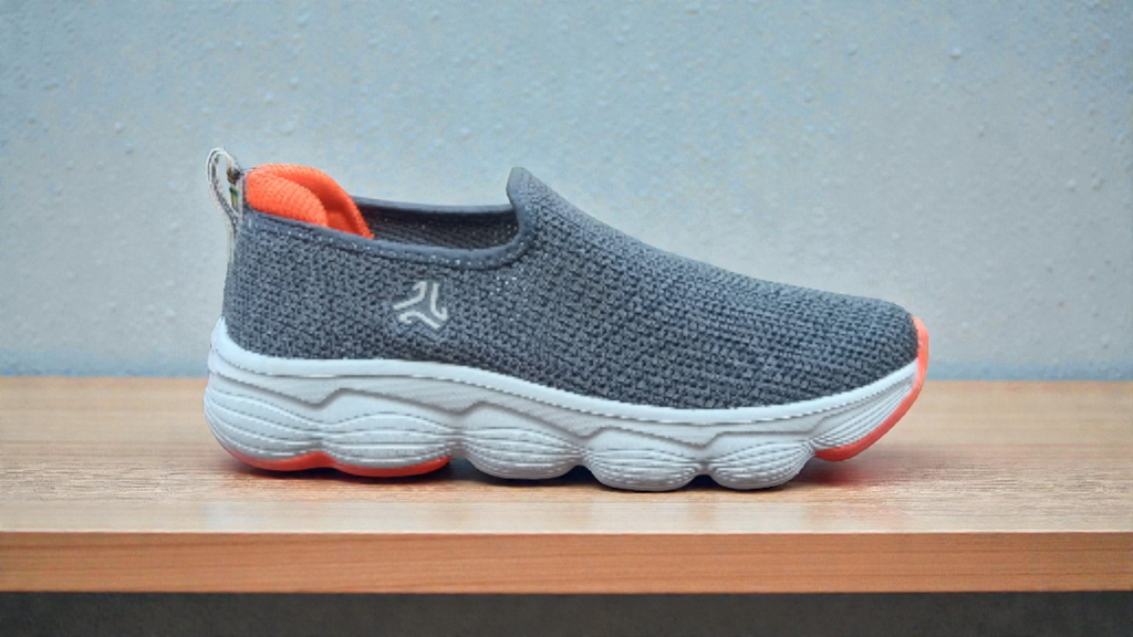 Campus Shoes Strive