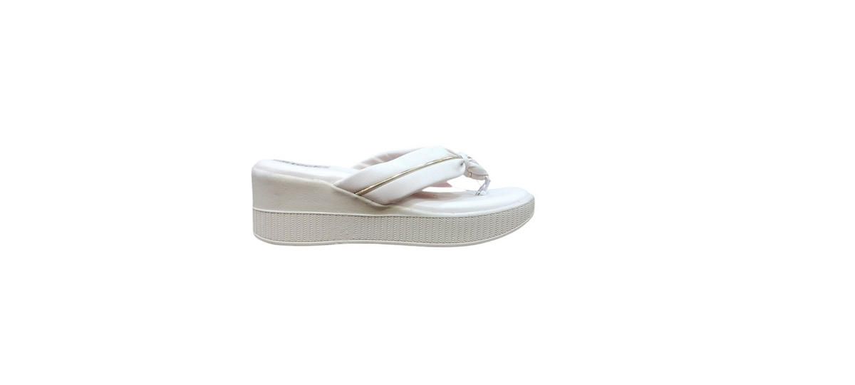 Sleek Casual Heel Chappal OLA126/290