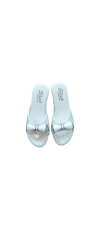 Sleek Casual Walker OLA16/3623