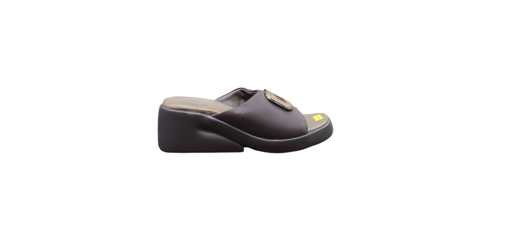 Women Medifee Doctor Slipper MFR115