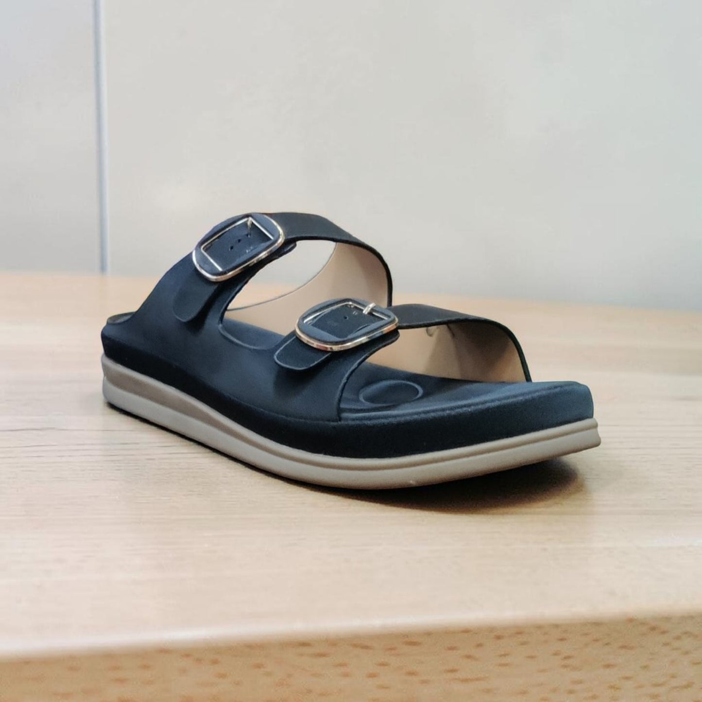 Women Slipper OLI036