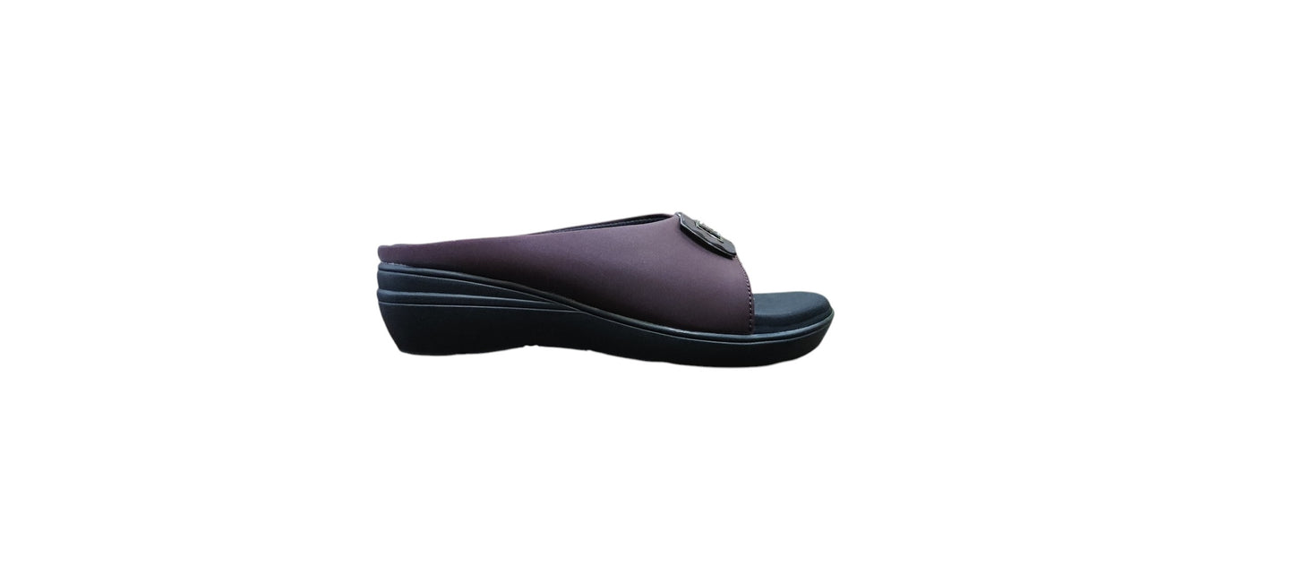 Women Slipper OLI68/2140