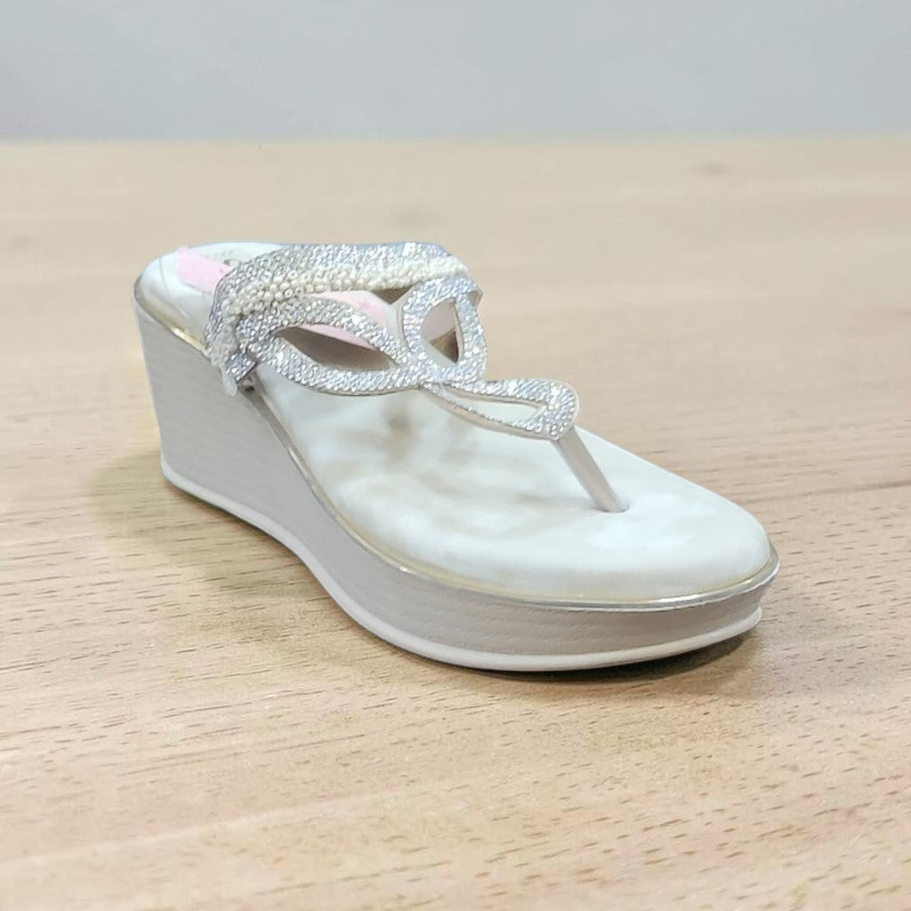 Sleek Fancy Heel Chappal OLA115/55014