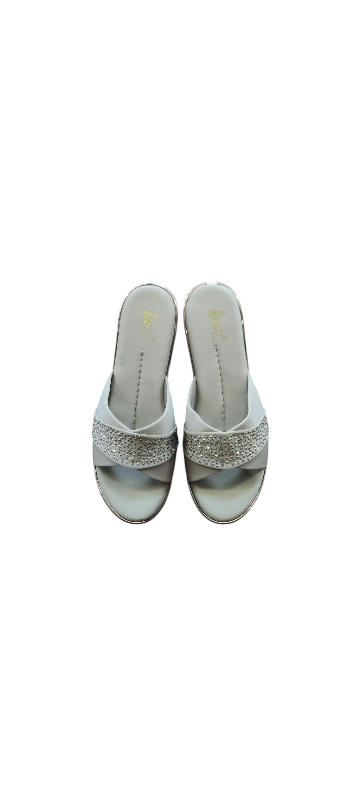 Sleek Casual Walker OLA334/M101