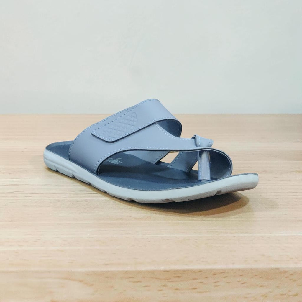 Walkaroo Pu Slippers WGR53311